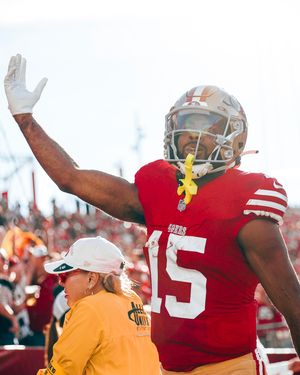 Image post by @49ersesp on Instagram