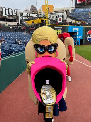 Image post by @clehotdogs on Instagram