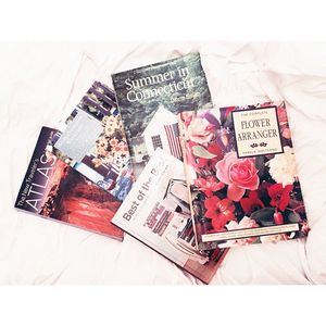 Image post by @catcatoura on Instagram