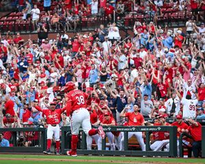 Image post by @MLB on Twitter