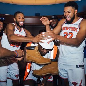 Image post by @LegionHoops on Twitter