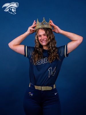 Image post by @csubucssoftball on Instagram