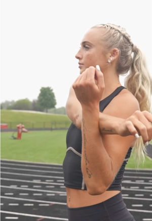 Video post by @chlo_spreen on TikTok