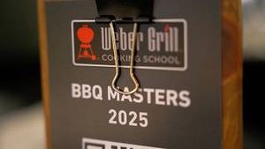 Video post by @grillwithweber on YouTube
