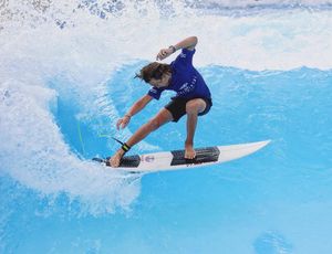 Image post by @lakesidesurfchelan on Instagram