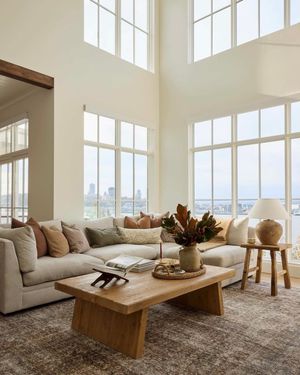 Image post by @shoppeamberinteriors on Instagram