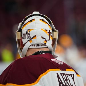 Image post by @GopherHockey on Twitter