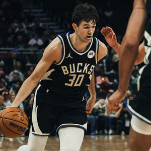 Video post by @milwaukeebucks on Facebook