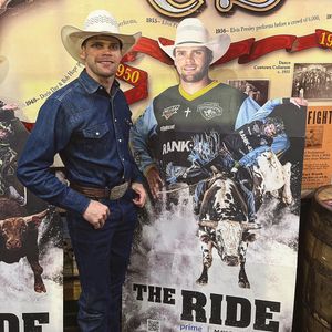 Image post by @carolinacowboyspbr on Instagram
