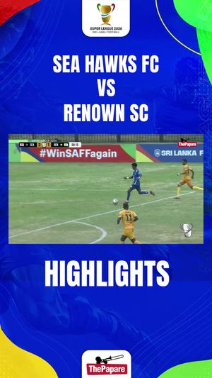 Video post by @thepaparefootball on Facebook