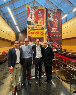 Image post by @joeylogano on Instagram