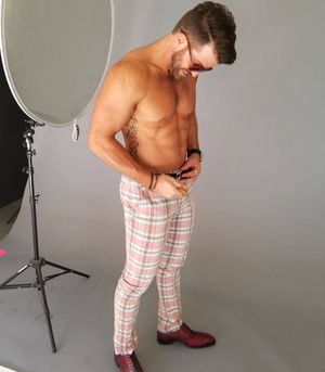 Image post by @johnnybananas on Instagram