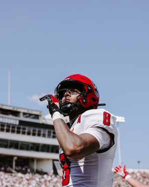 Image post by @packfootball on Instagram