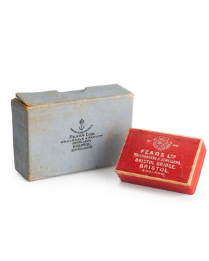 Image post by @fearswatches on Instagram