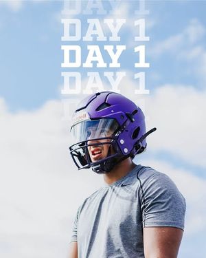 Image post by @unw_fb on Instagram