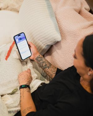 Image post by @sydneyleroux on Instagram