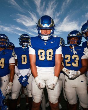 Image post by @smchs_football on Instagram