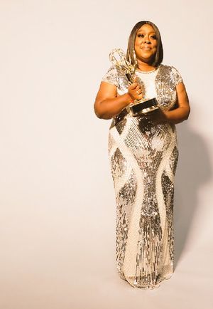 Image post by @LoniLove on Twitter