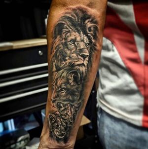 Image post by @tauntontattooco on Instagram