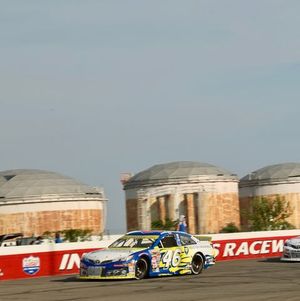 Image post by @thadmoffitt46 on Instagram