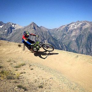Image post by @nukeproofbikes on Instagram