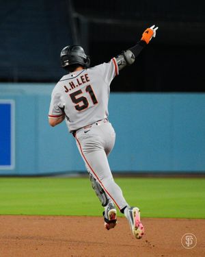 Image post by @SFGiants on Twitter/X