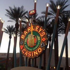 Image post by @stationcasinos on Instagram