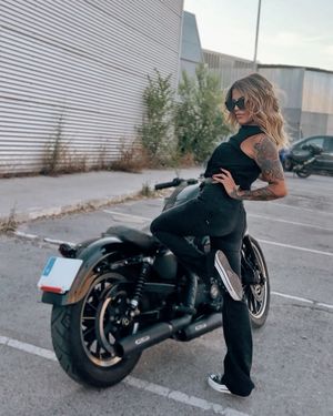 Image post by @_misscorleone_ on Instagram