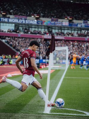 Image post by @westham on Instagram