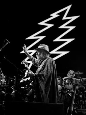 Image post by @bobweir on Instagram
