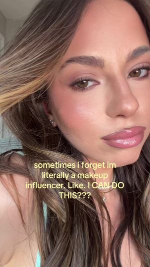 Video post by @anyaweitz on TikTok
