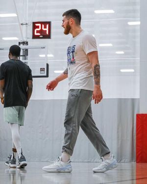 Image post by @taylerpersons on Instagram