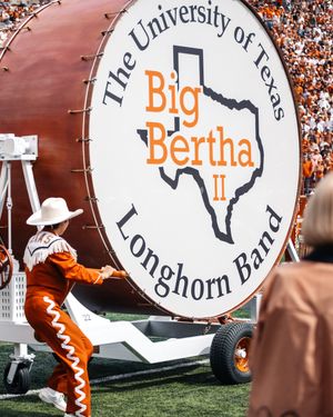 Image post by @texaslonghorns on Instagram
