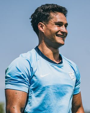 Image post by @avironrugbypro on Instagram