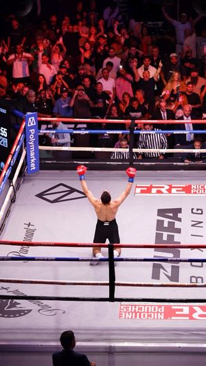 Video post by @zuffaboxing on Instagram