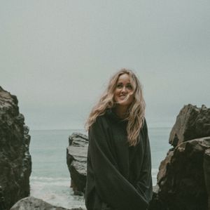 Image post by @itsbrittnicole on Instagram