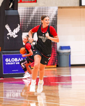 Image post by @ewuwbb on Instagram