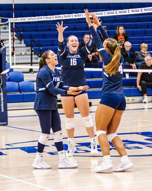 Image post by @ithacavolleyball on Instagram