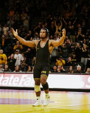 Image post by @iowahawkeyewrestling on Instagram