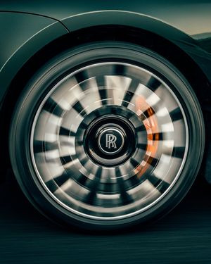 Image post by @rollsroycecars on Instagram