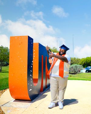 Image post by @utsa on Instagram