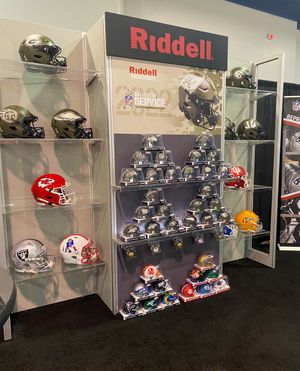 Image post by @Riddell_Collect on Twitter