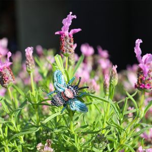 Image post by @rogersgardens on Instagram