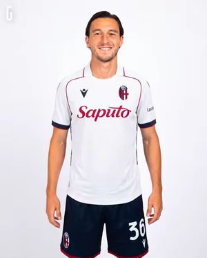 Image post by @lagazzettadellosport on TikTok