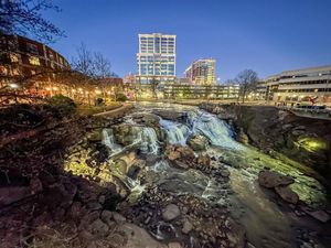 Image post by @embassysuitesgvilledt on Instagram