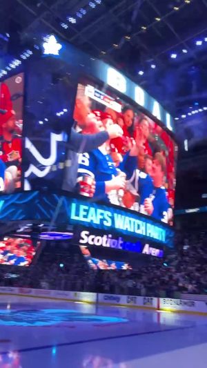 Video post by @theScore on Facebook