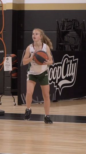 Video post by @hoopcityau on Instagram