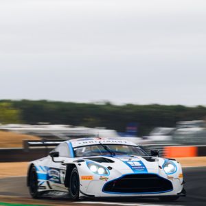 Image post by @astonmartinracingofficial on Instagram