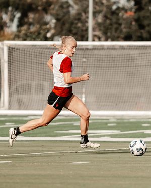 Image post by @uscwsoccer on Instagram