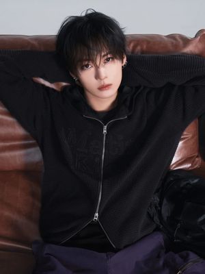 Image post by @ellemenhk on Instagram